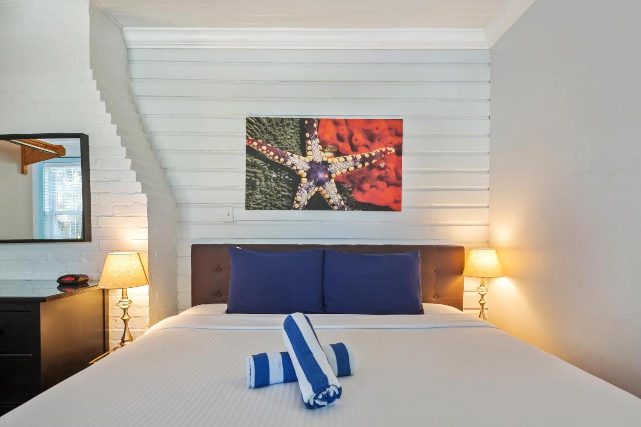 Kona Kai Oasis Bed & Breakfast Кей Уест Екстериор снимка
